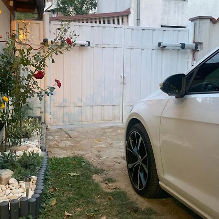 Ferienwohnung Garden Of Dreams & Free Private Parking SJJ Exterior foto
