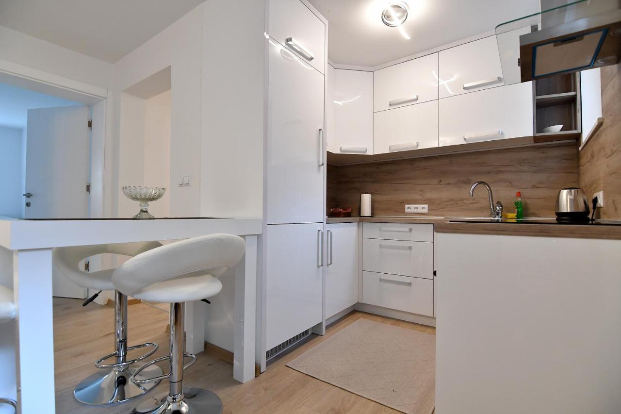 Ferienwohnung Garden Of Dreams & Free Private Parking SJJ Exterior foto